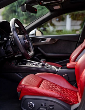 Audi S5 cena 169000 przebieg: 105000, rok produkcji 2018 z Warszawa małe 106
